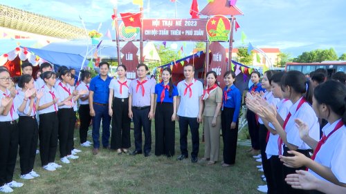 http://saovang.thoxuan.thanhhoa.gov.vn/file/download/637021296.html